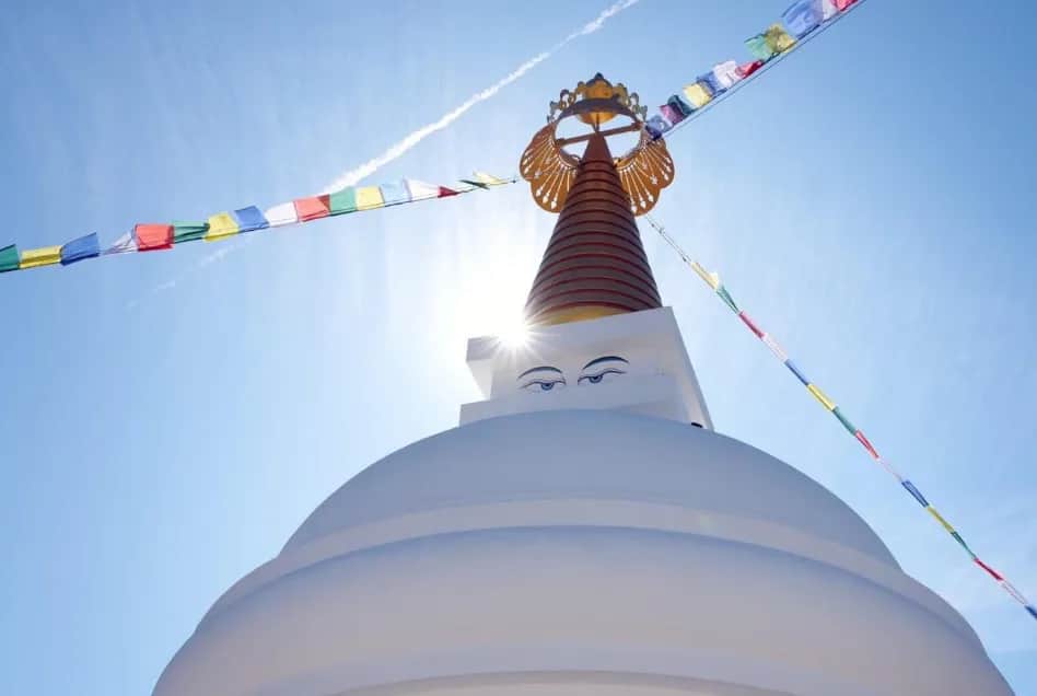 Święte miejsca buddyzmu, które zmienią twoje spojrzenie na życie
