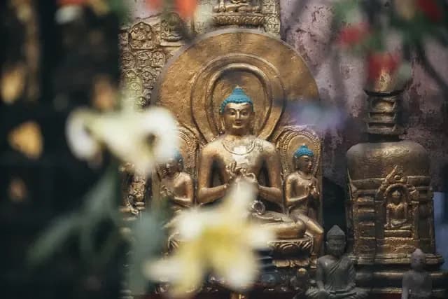 Buddyzm w Gdańsku: Medytacje, warsztaty i wydarzenia dla każdego